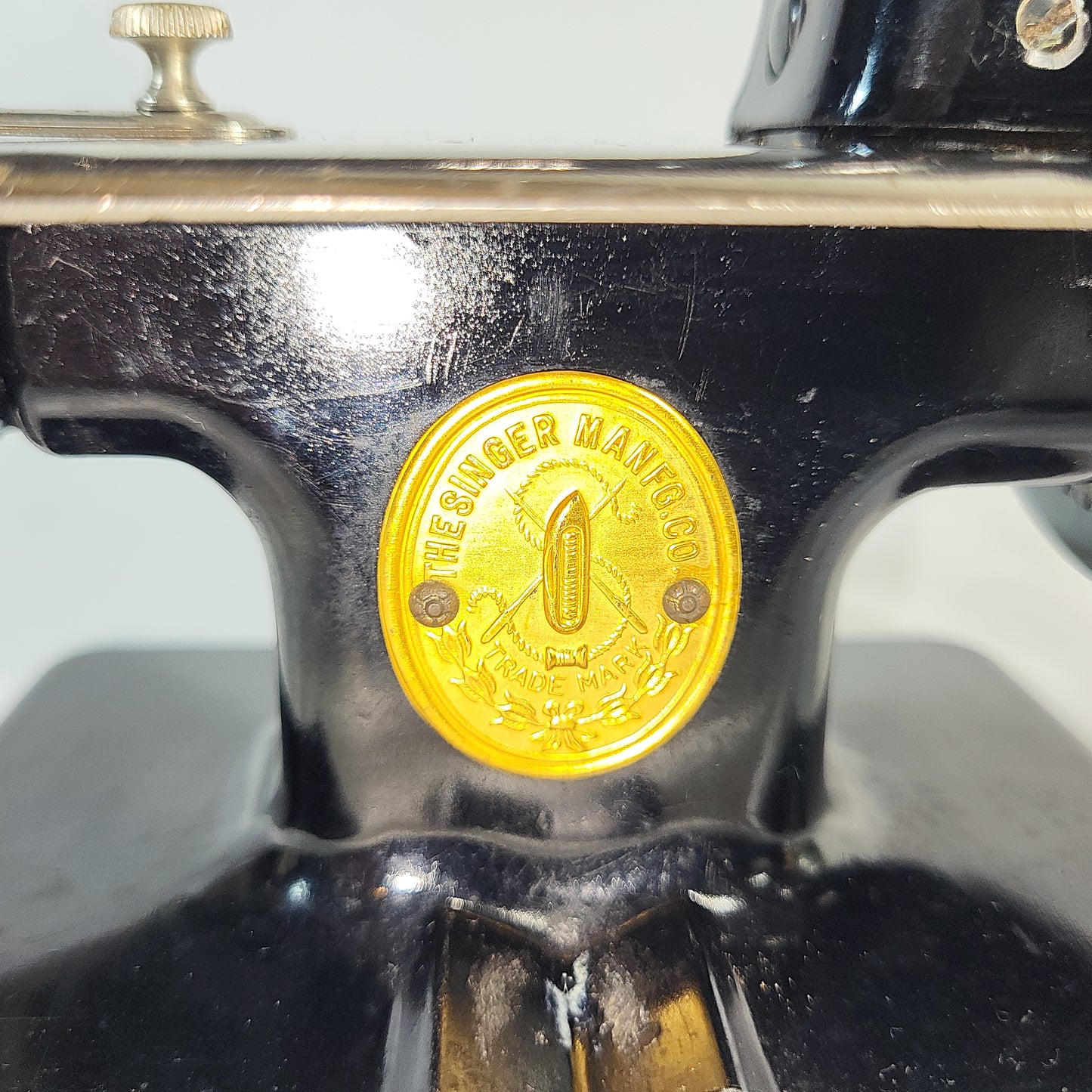 Singer Mini Model 20 10 Sewing Machine