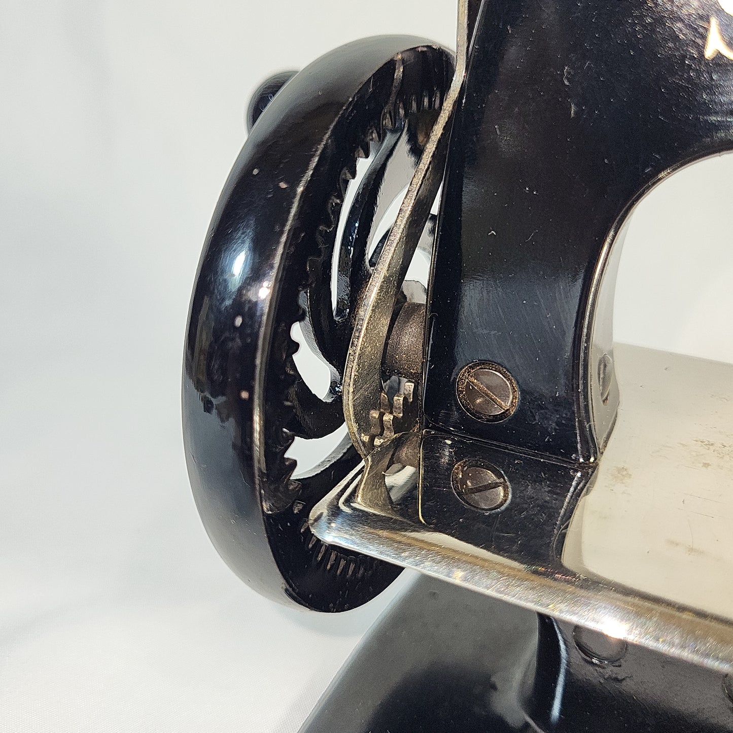 Singer Mini Model 20 10 Sewing Machine