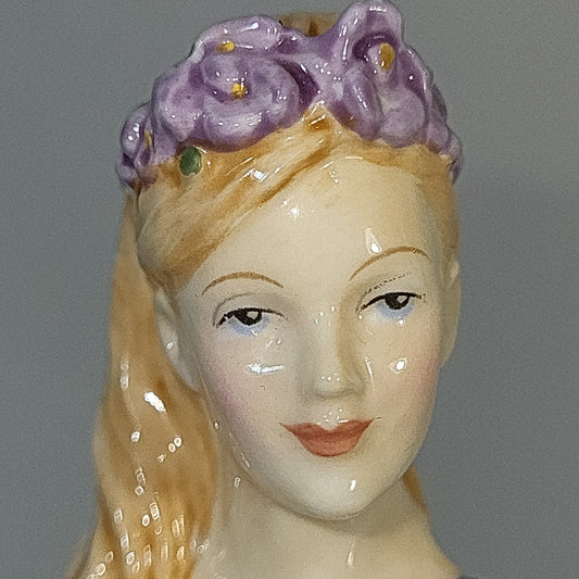 Royal Doulton Flower of the Month February - Violet Faithfulness HN5501