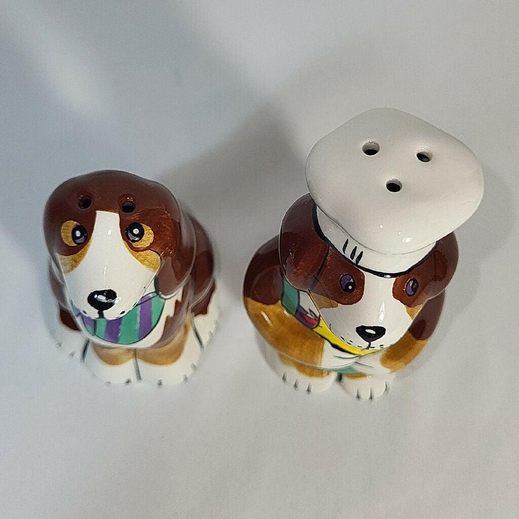 Dog Chef Salt & Pepper Shakers - trèsBin