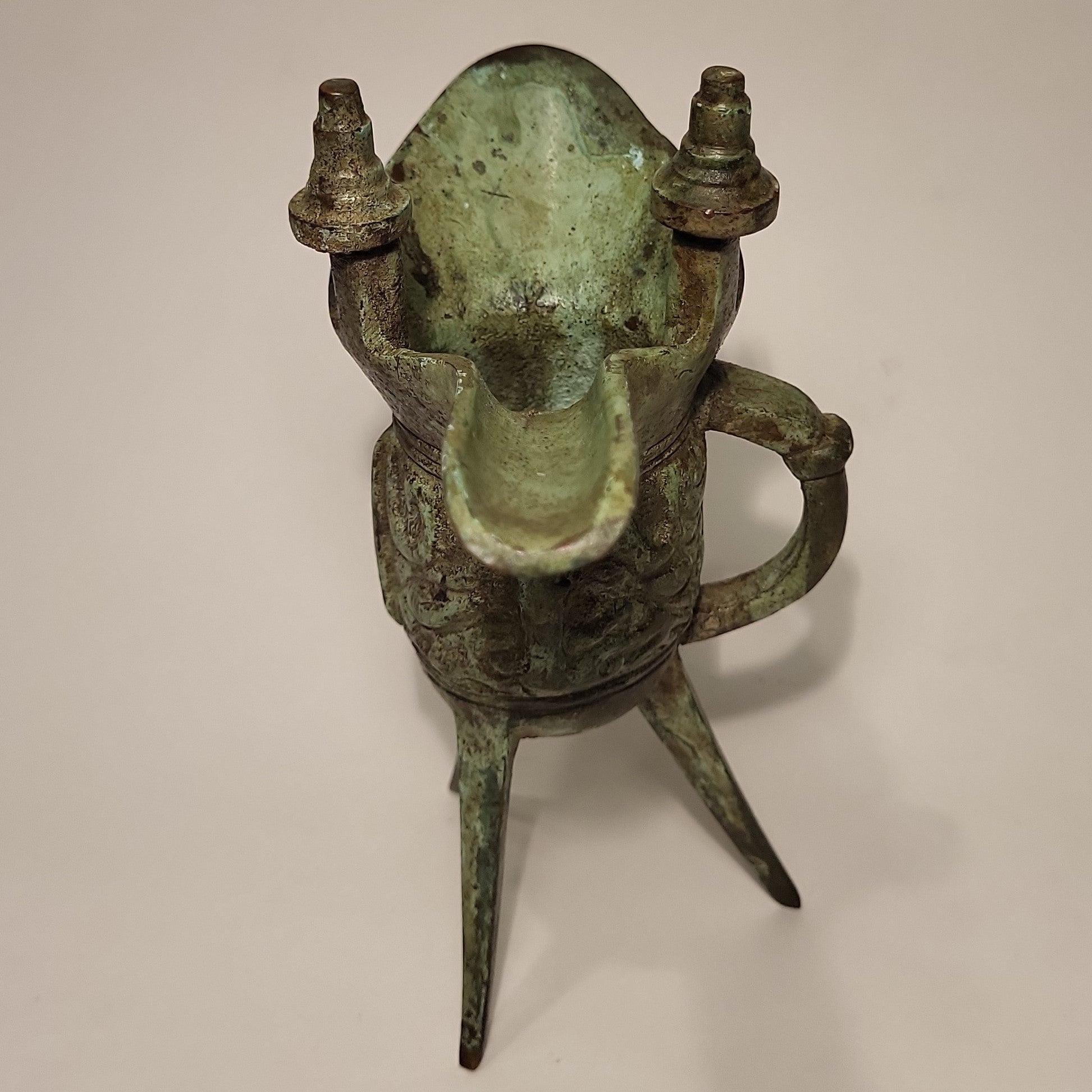 Archaic Style Bronze Tripod Jue - trèsBin