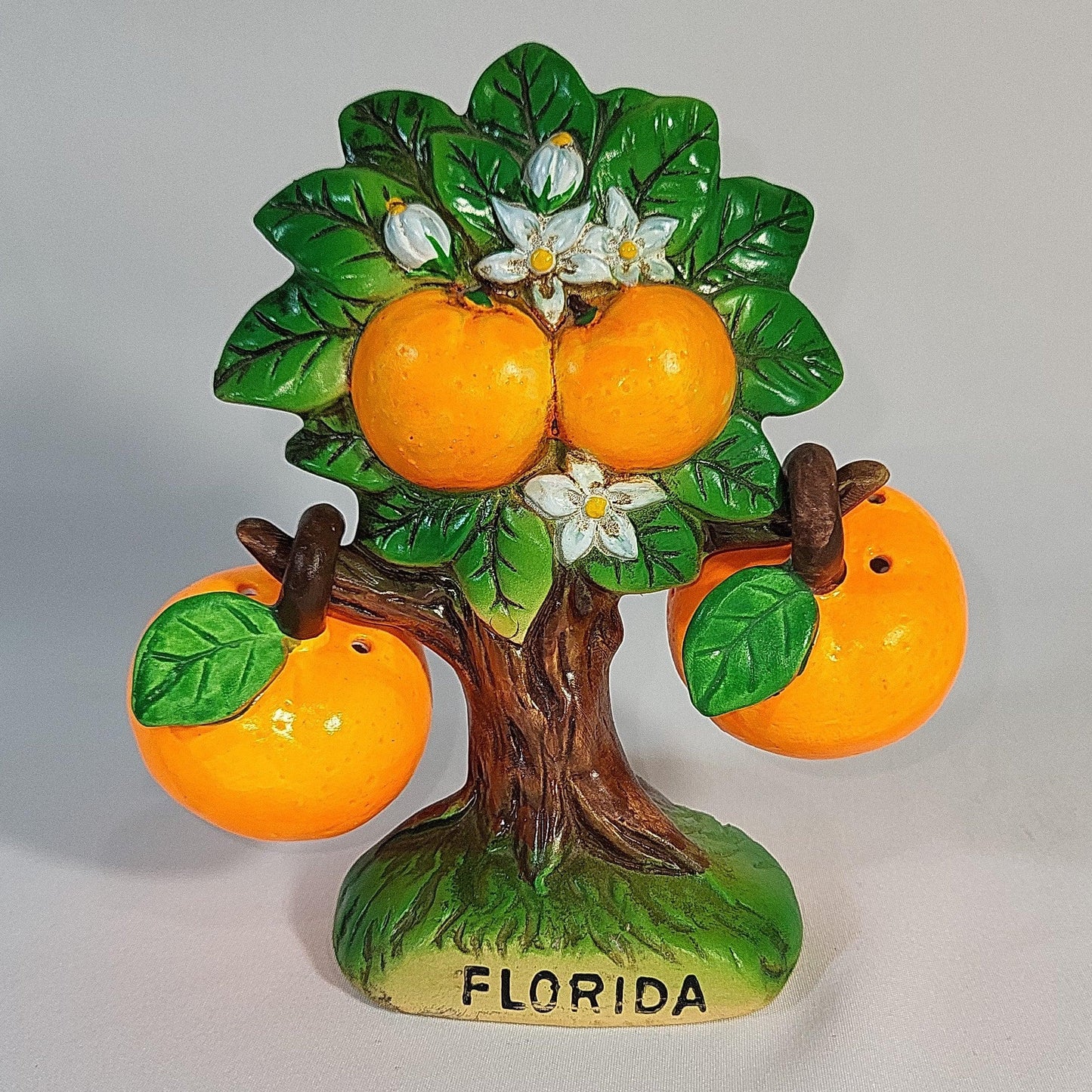 Florida Orange Tree Salt & Pepper Shakers - trèsBin