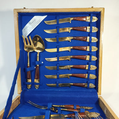 Siam Towa Phand 高級カトラリーセット 48本入 ビンテージ 箱付 Siam Venus Goddess Brass 29 Piece Flatware Set – trèsBin