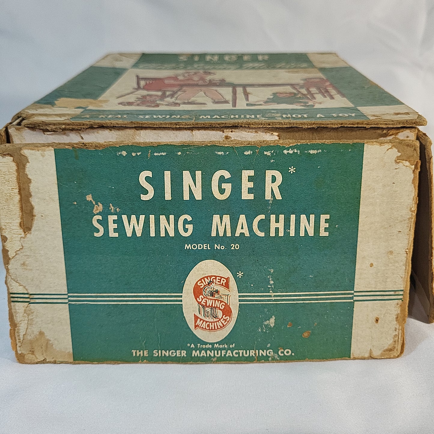 Singer Mini Model 20 10 Sewing Machine