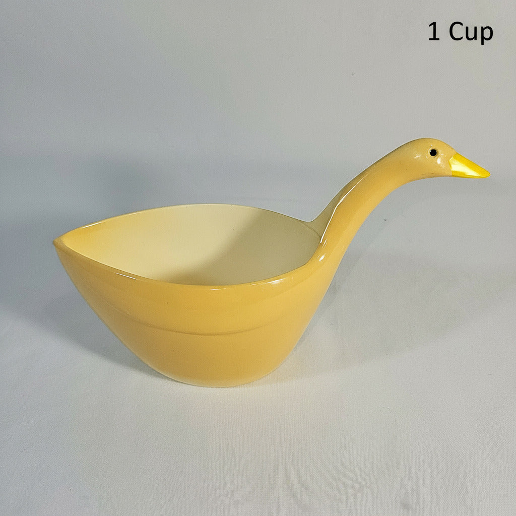 Set of Four Nesting Geese Measuring Cups 4 pc