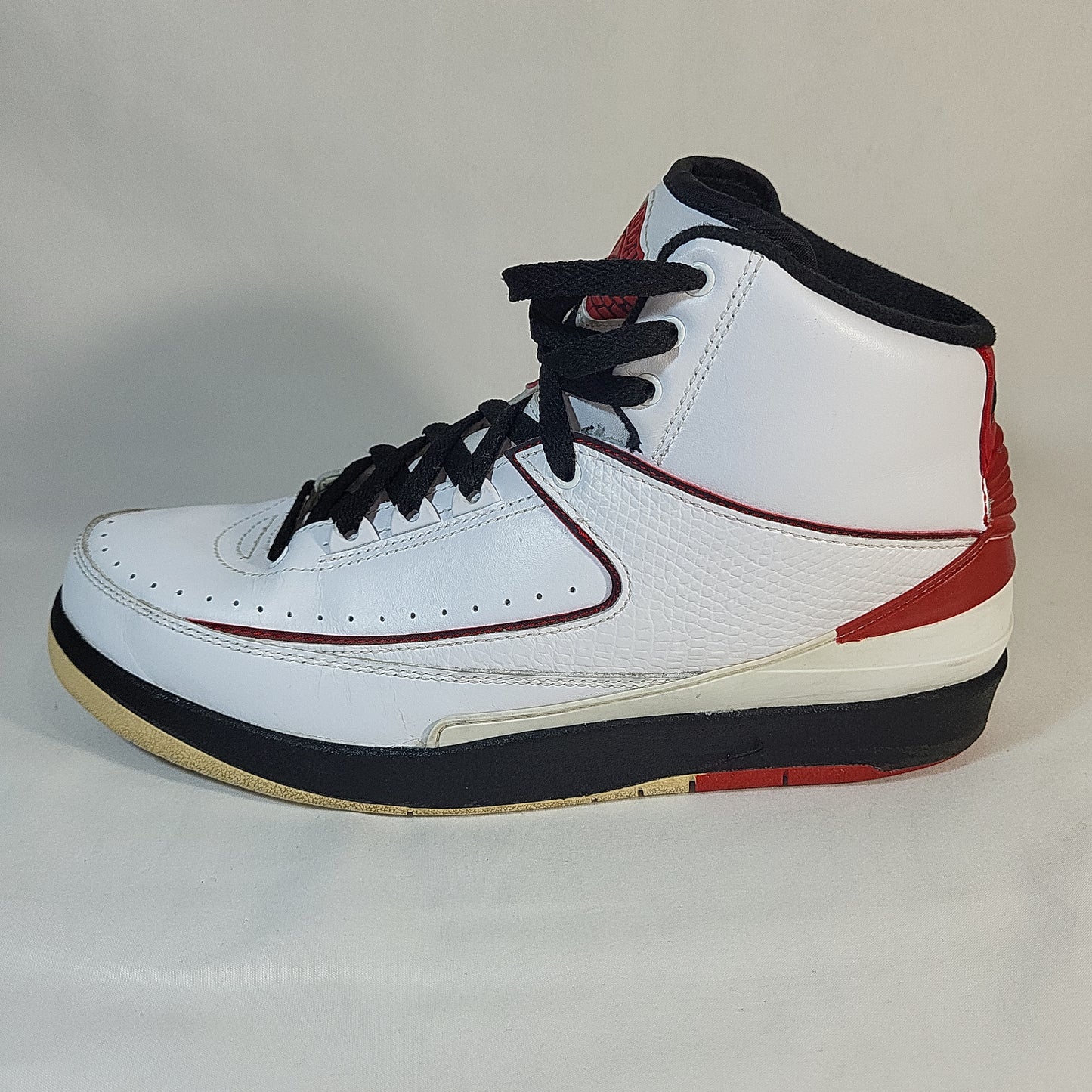 Air Jordans 2 Retro QF "Varsity Red" 395709-101 Size 8 US