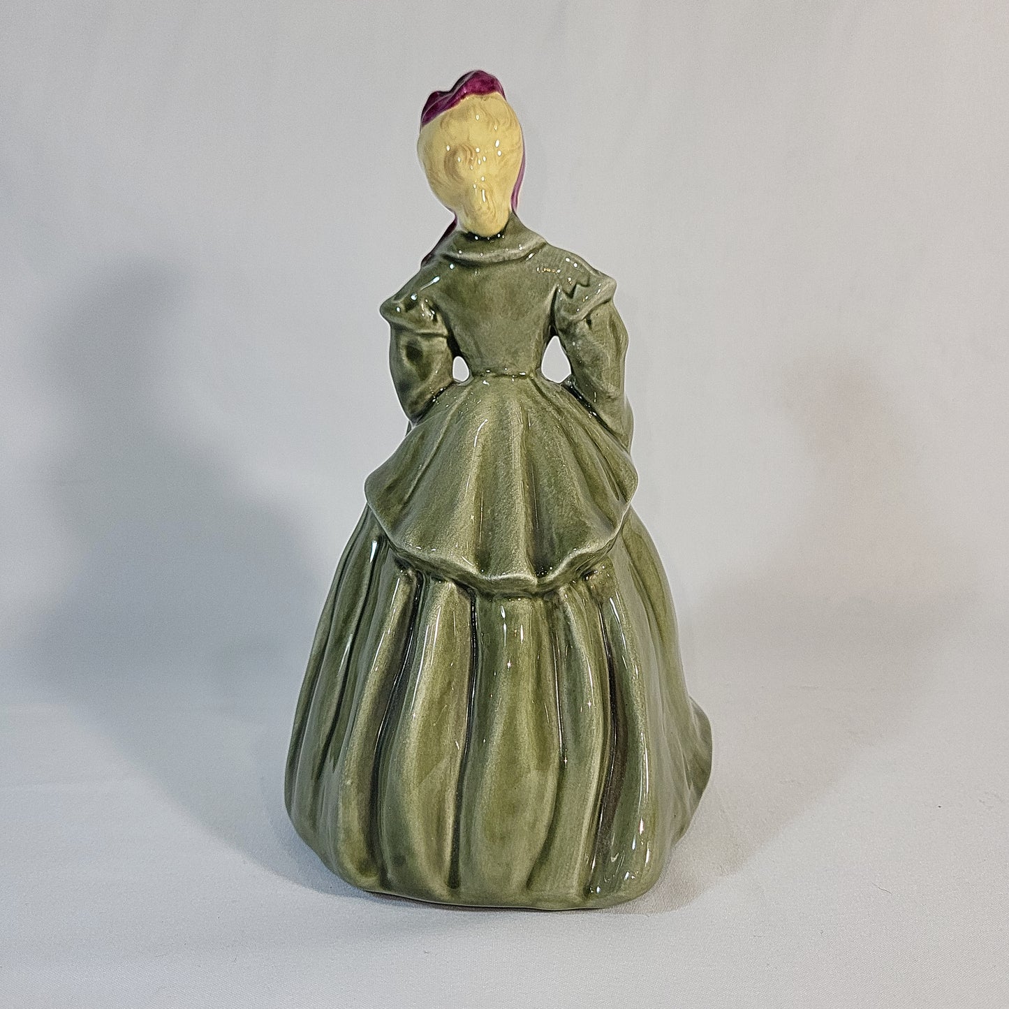 Florence Ceramics Co. Beautiful DALIA female green Figurine