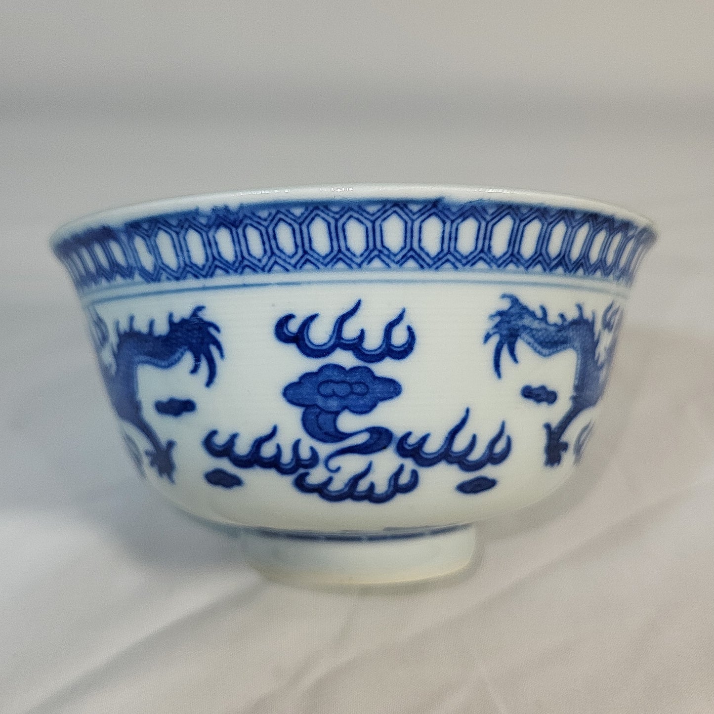 Qing Dynasty Guangxu Blue Dragon Soup Bowl