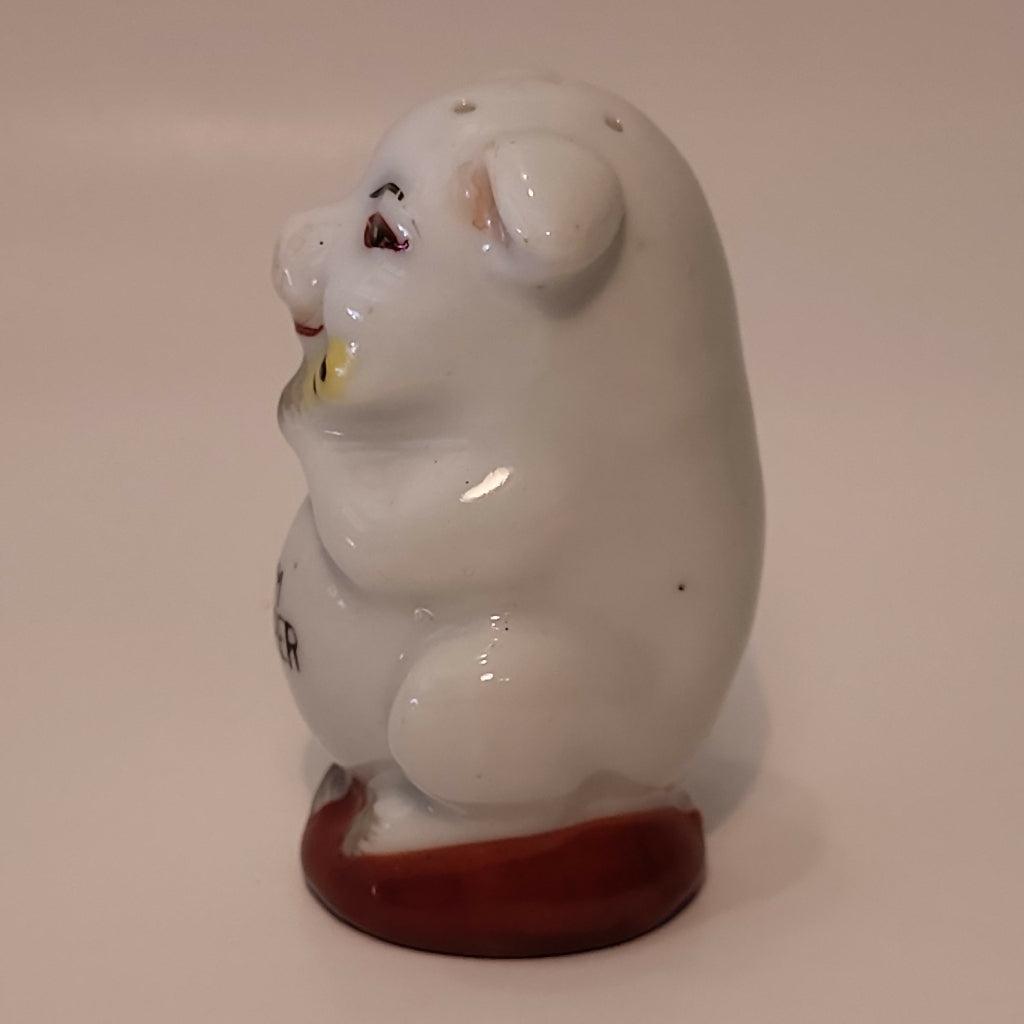 Piggy Salt & Pepper Shaker Made in Japan - trèsBin