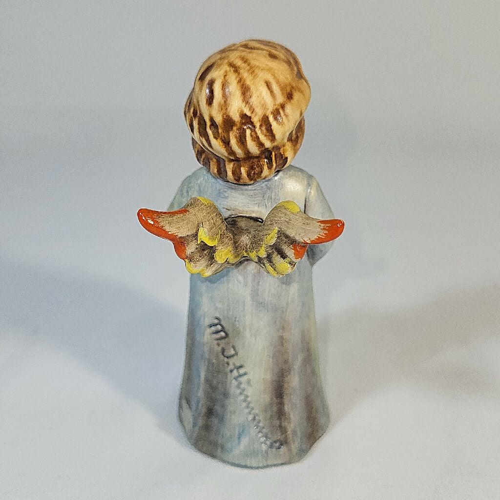 Goebel Hummel "Hosanna" Angel Girl with Lantern #480 - trèsBin