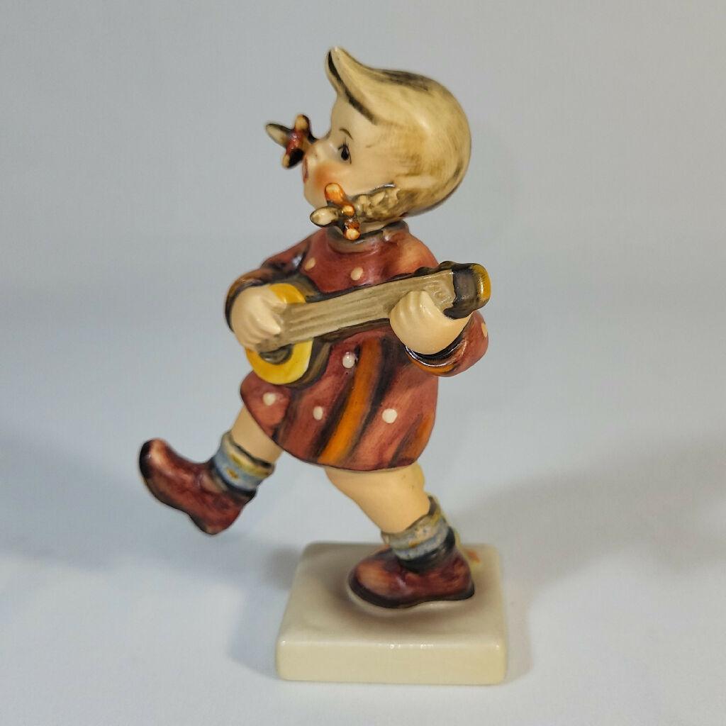 Goebel Hummel "Happiness" Little Girl with Banjo #86 - trèsBin