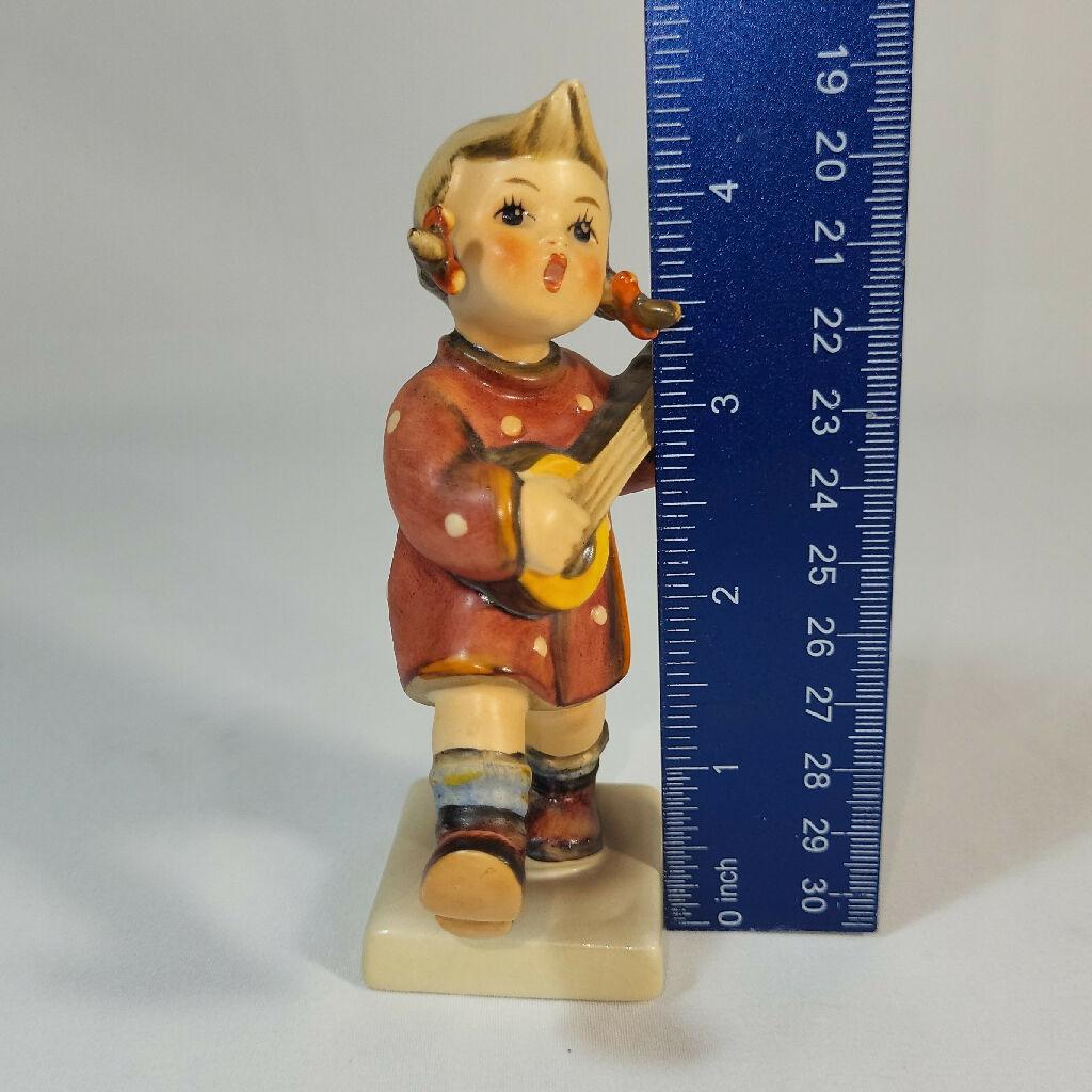 Goebel Hummel "Happiness" Little Girl with Banjo #86 - trèsBin