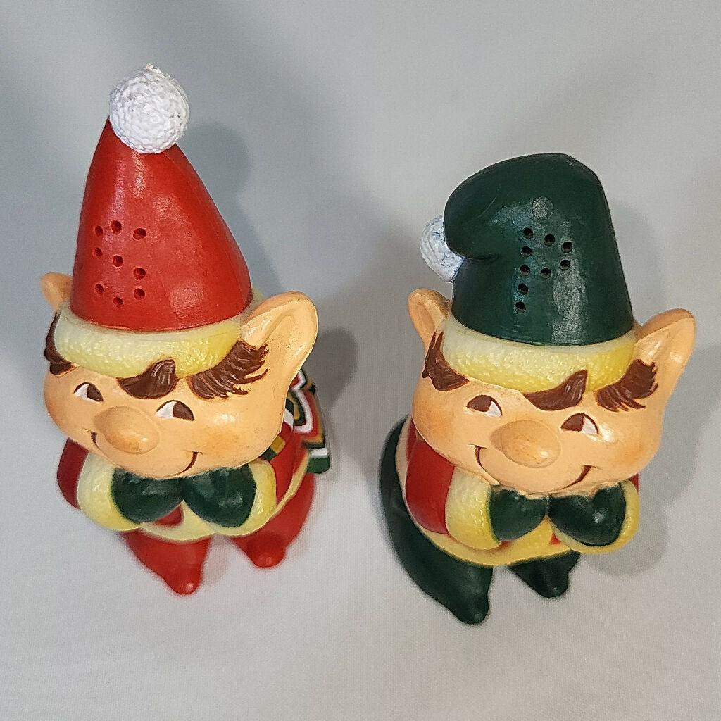 Hallmark Santa's Helpers Salt & Pepper Shakers - trèsBin