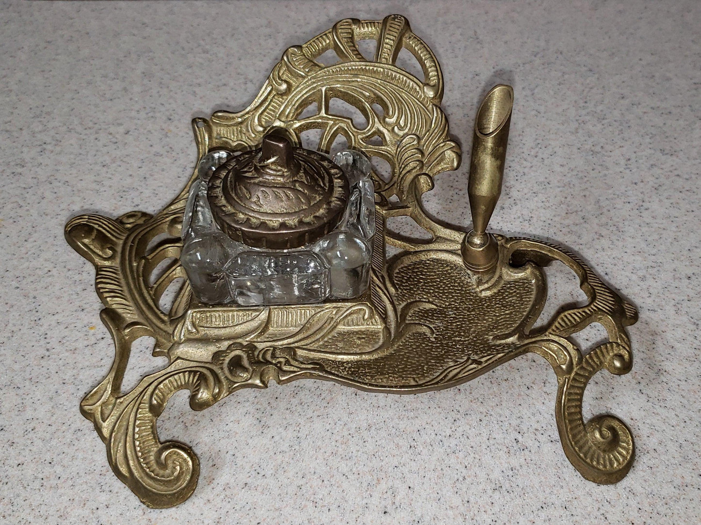 Teleflora Brass Inkwell Stand & Glass Ink Jar ©1983 - trèsBin